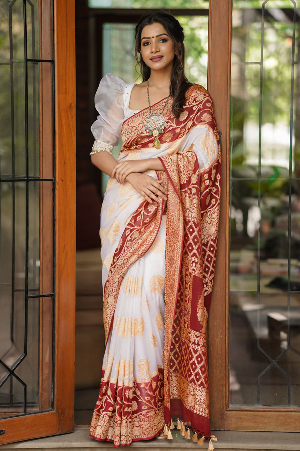 Dark Green Kanjeevaram Silk Saree With Maroon Border