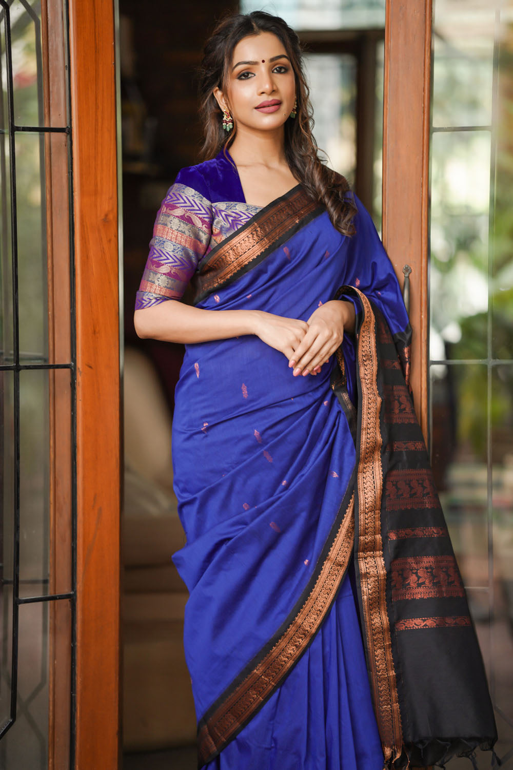 Bhavaa - Ikkat Cotton Saree without Blouse - Samprada Fashions