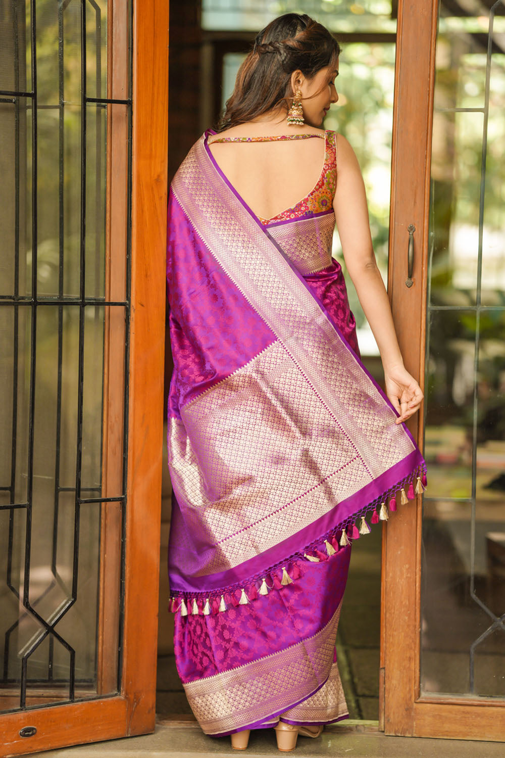 Enchanting Blue and Pink Pure Soft Silk Saree with Twirling Blouse –  Glamatyou Fashion