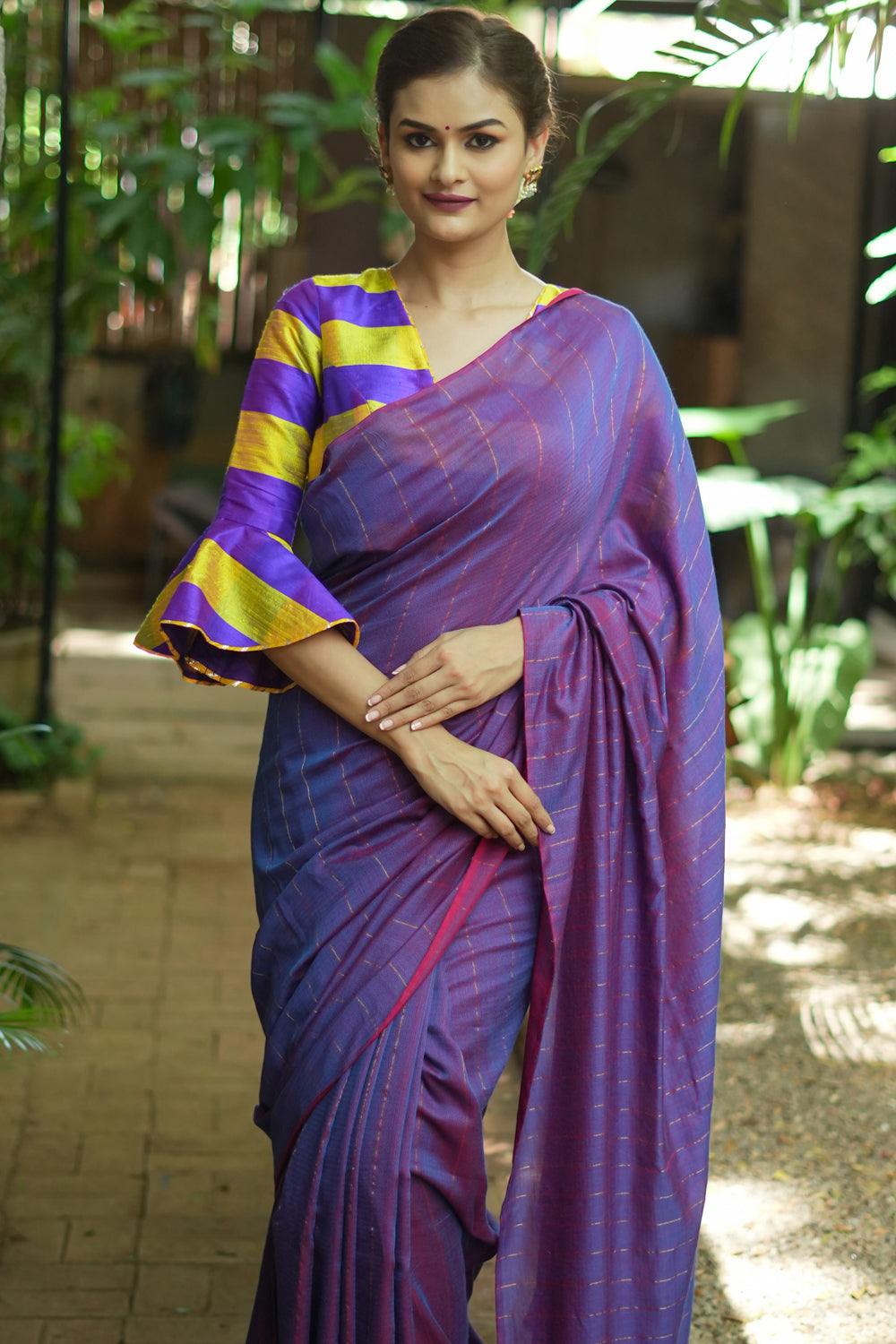 Dark Purple Shaded Handloom Single Ikat Silk Patola Saree