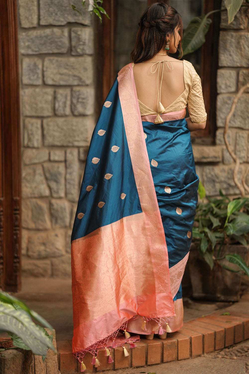 Buy Pure Silk Saree in Peacock Blue Dual Tone Bishnupuri Katan Silk Saree  With Temple Zari Bordersilk Marked Saree Gift for Her Online in India - Etsy