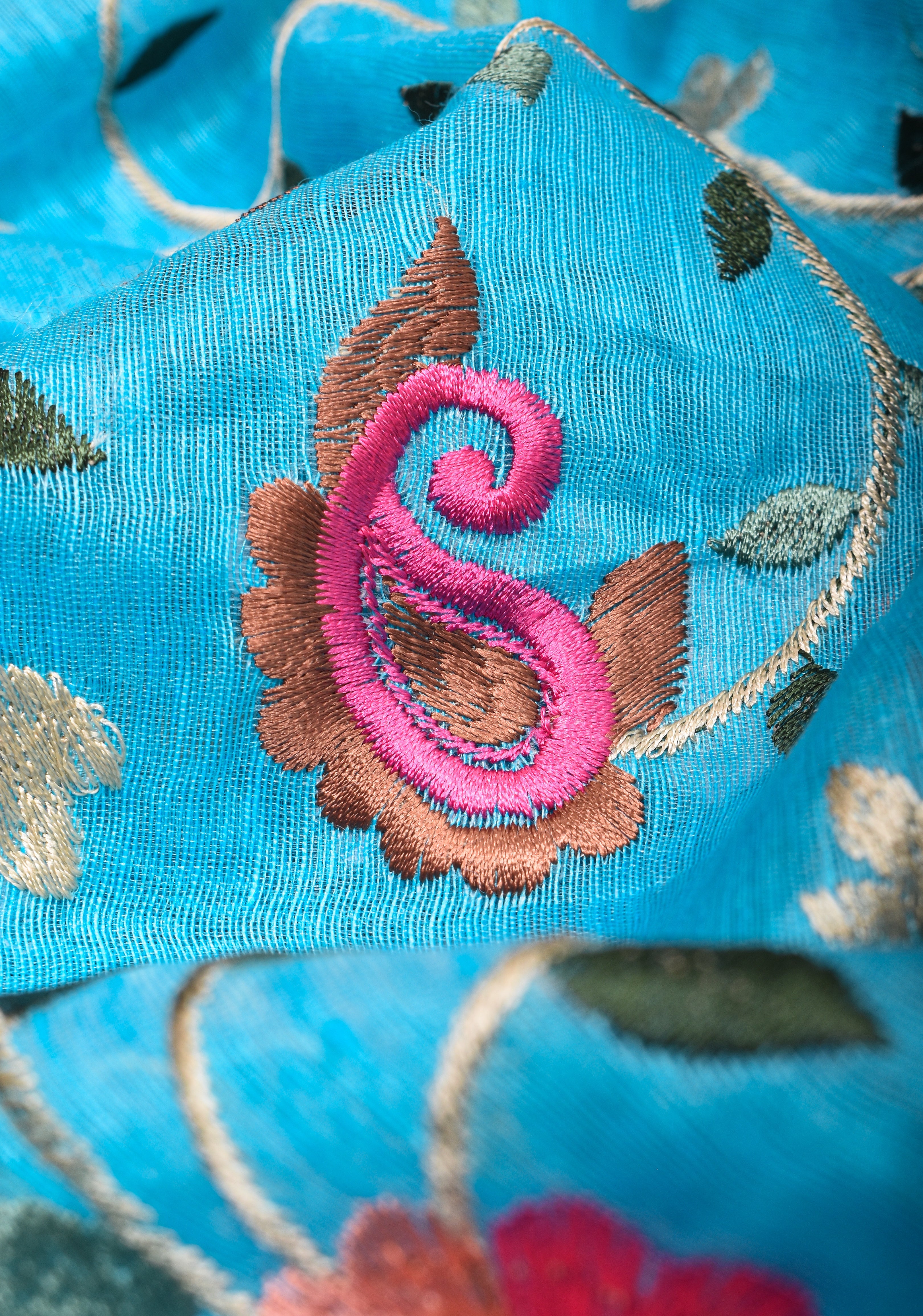 Floral Jaal embroidery on Silk Linen In Blue with woven zari borders