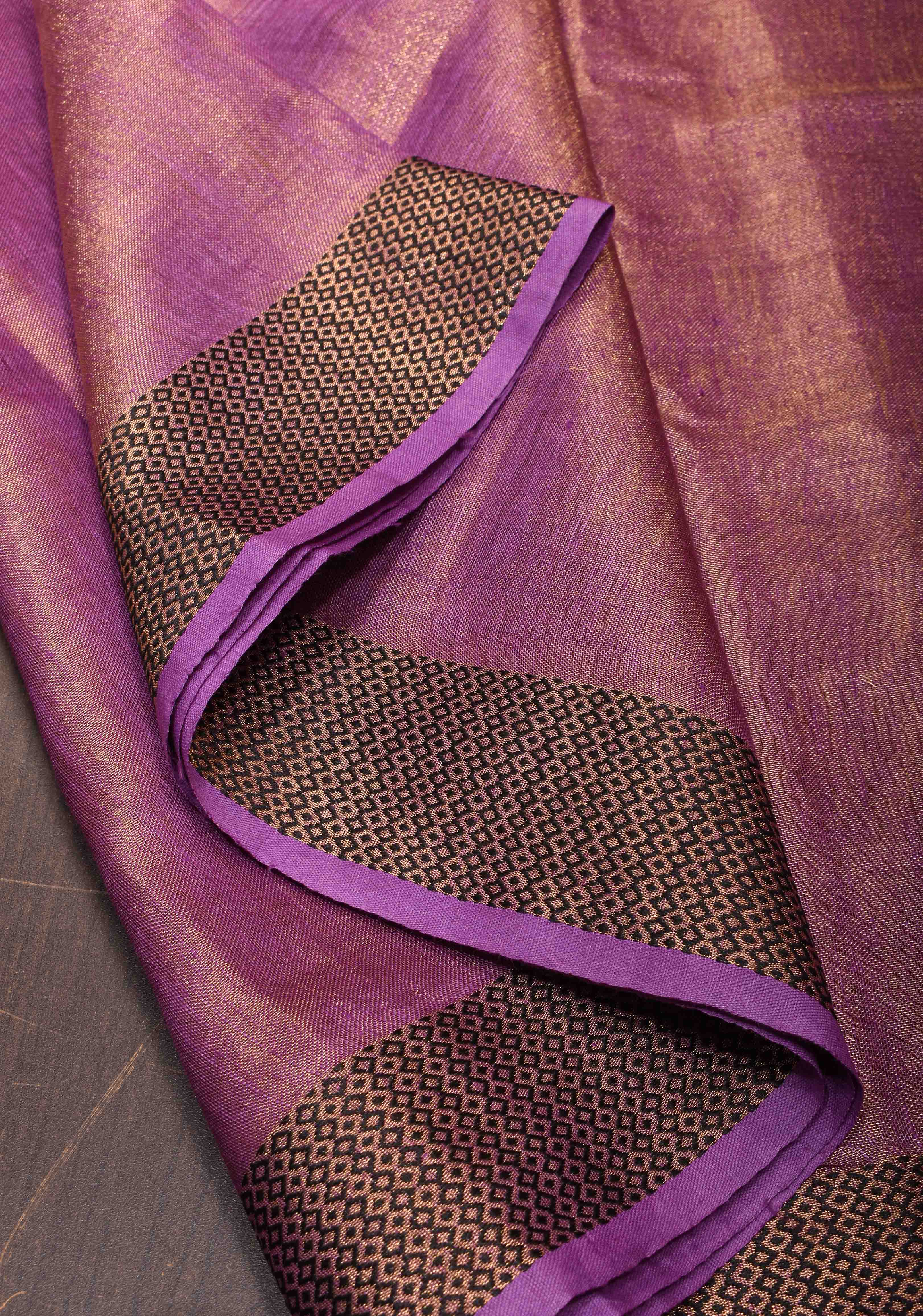 Tulip Pink Tissue Linen Saree with Contrast Zari Border