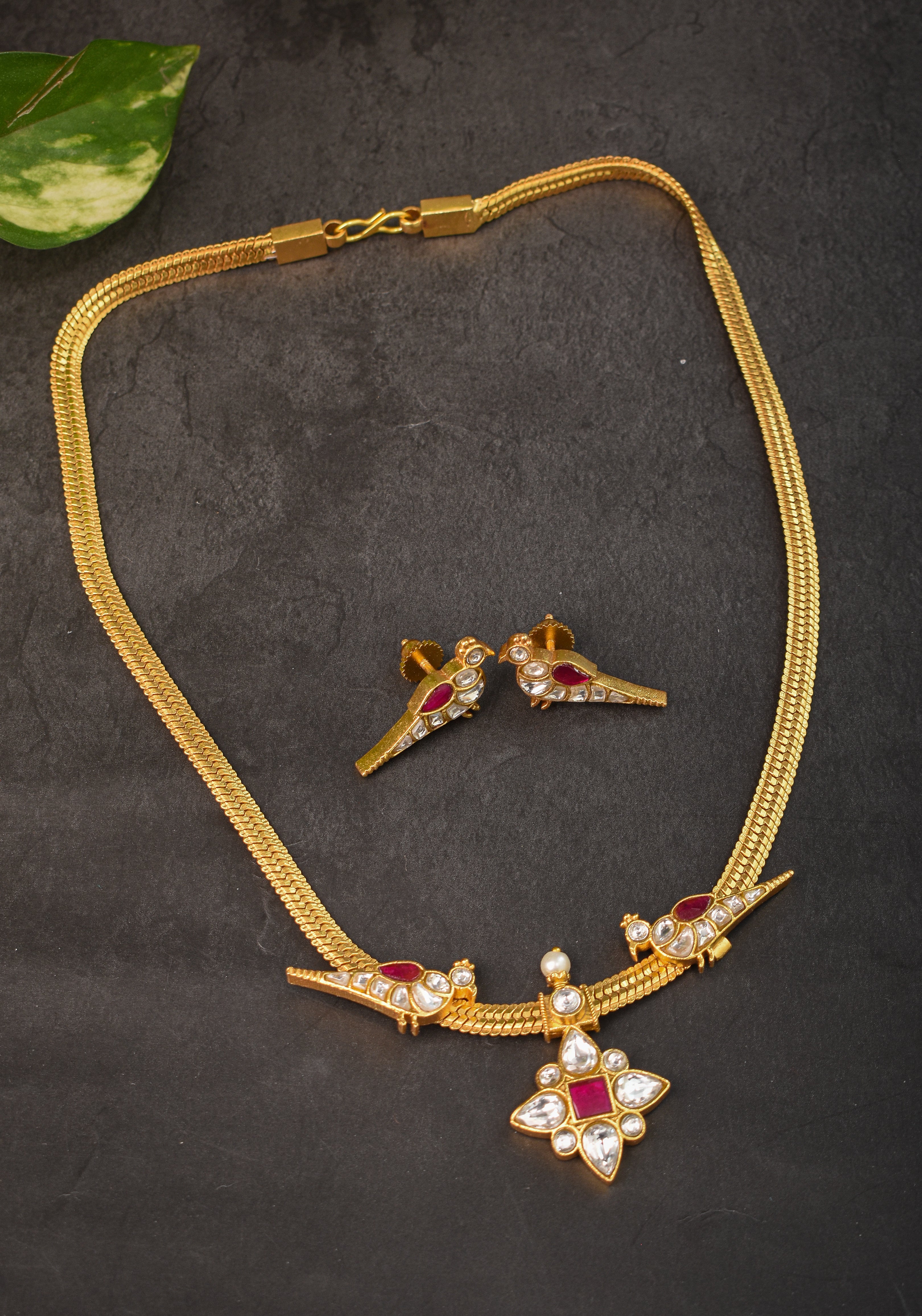 Twin Peacock and Floral Minimalistic Ethnic Necklace and Earrings | Shobitam  Jewelry