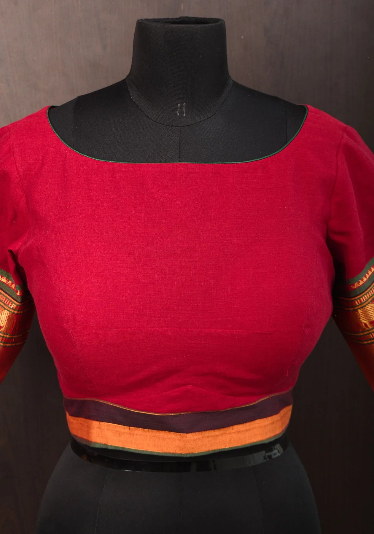 Maroon Narayanpet cotton boatneck blouse with oval cutout and tieback design