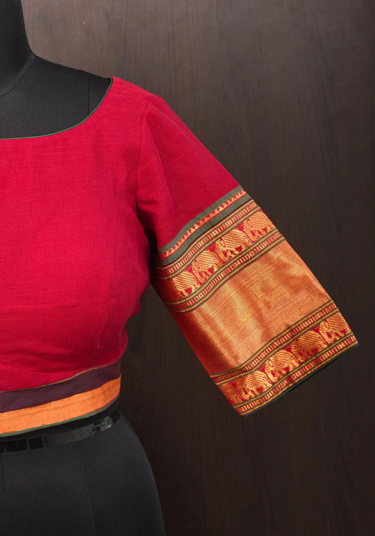 Maroon Narayanpet cotton boatneck blouse with oval cutout and tieback design