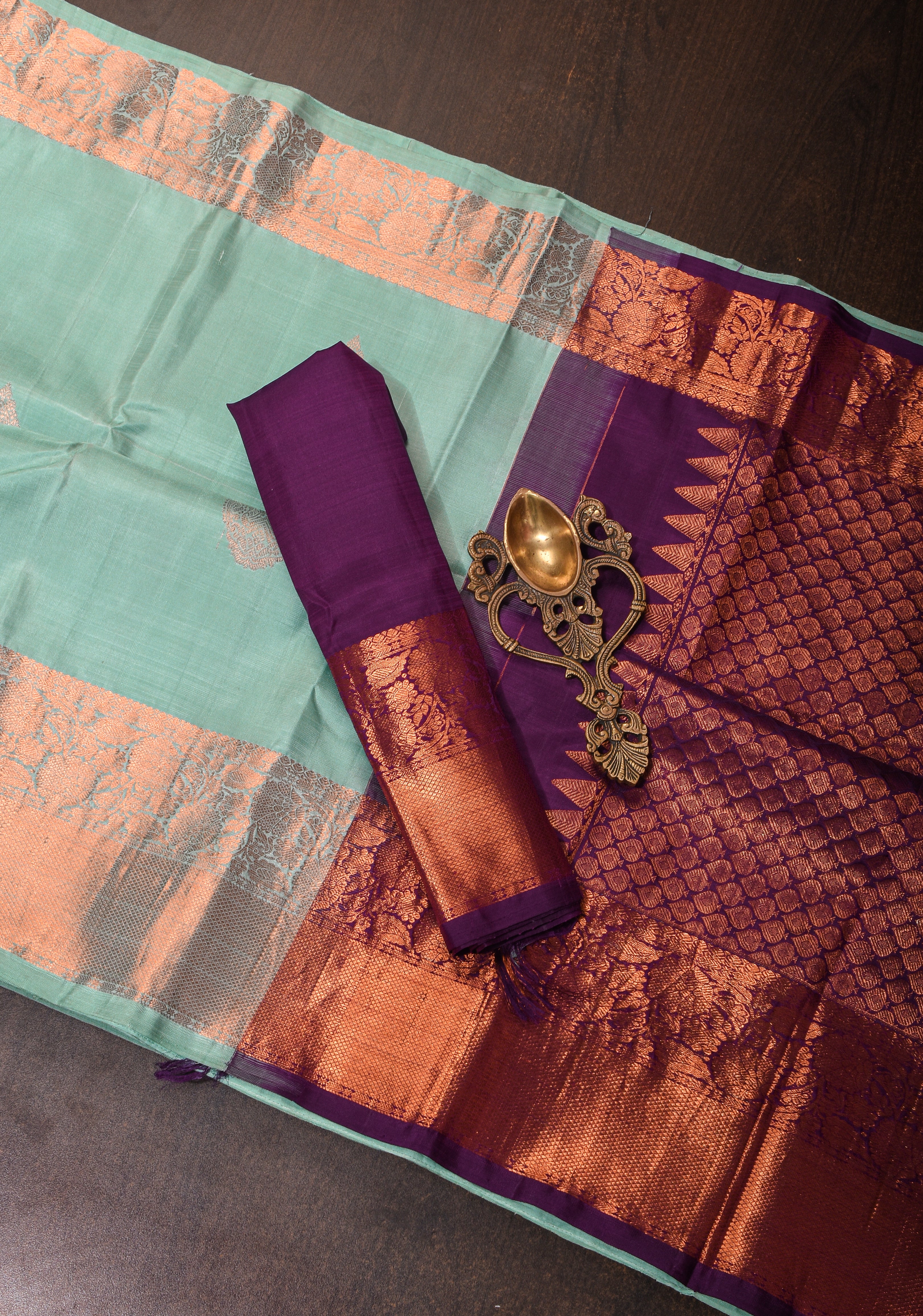 Pearls Aqua Kanjivaram Pure Silk Zari buttas saree | CERTIFIED SILK