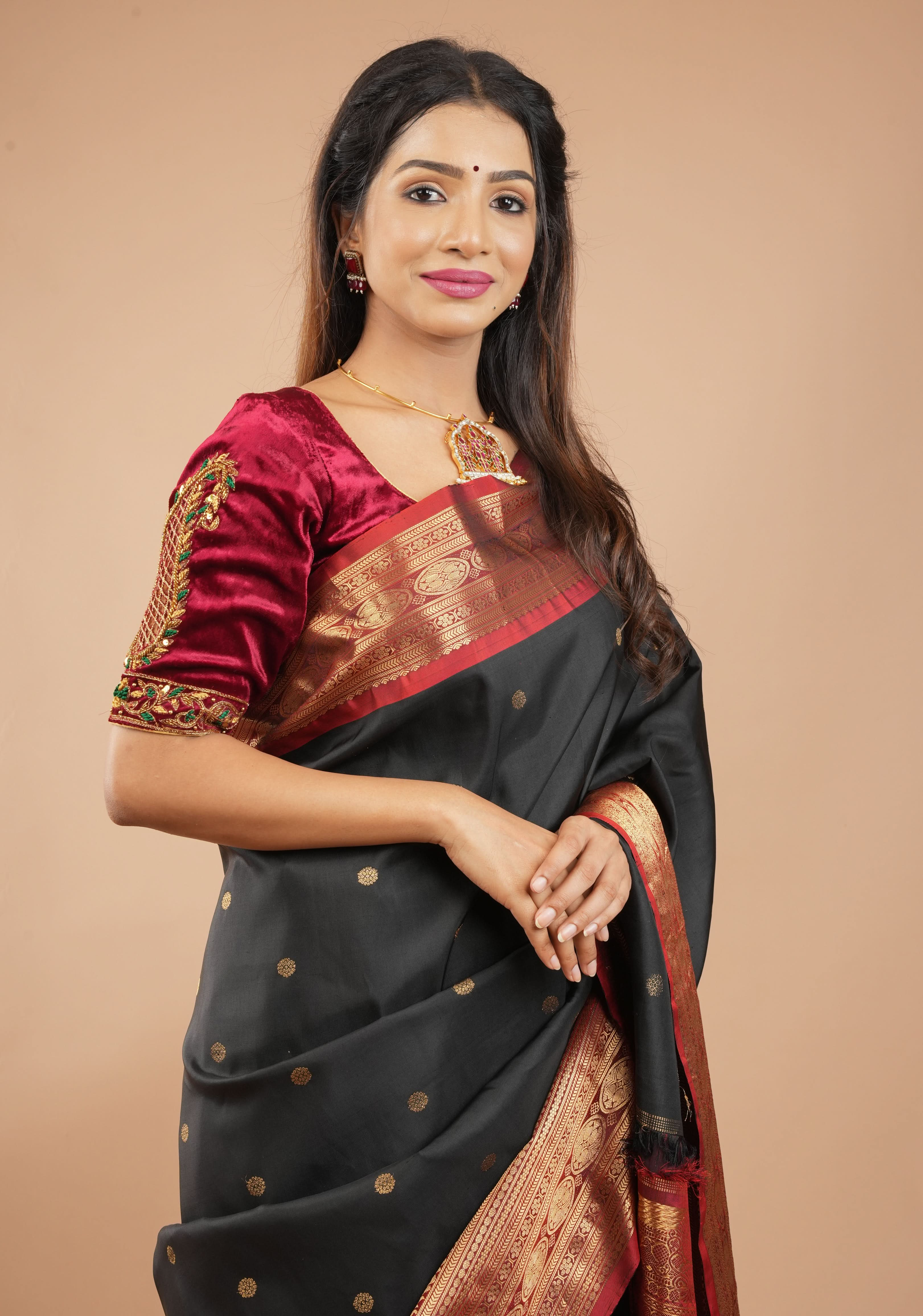 Pure Gadwal Silk Saree in Black color with extravagant 16" wide zari Border | SILK MARK CERTIFIED