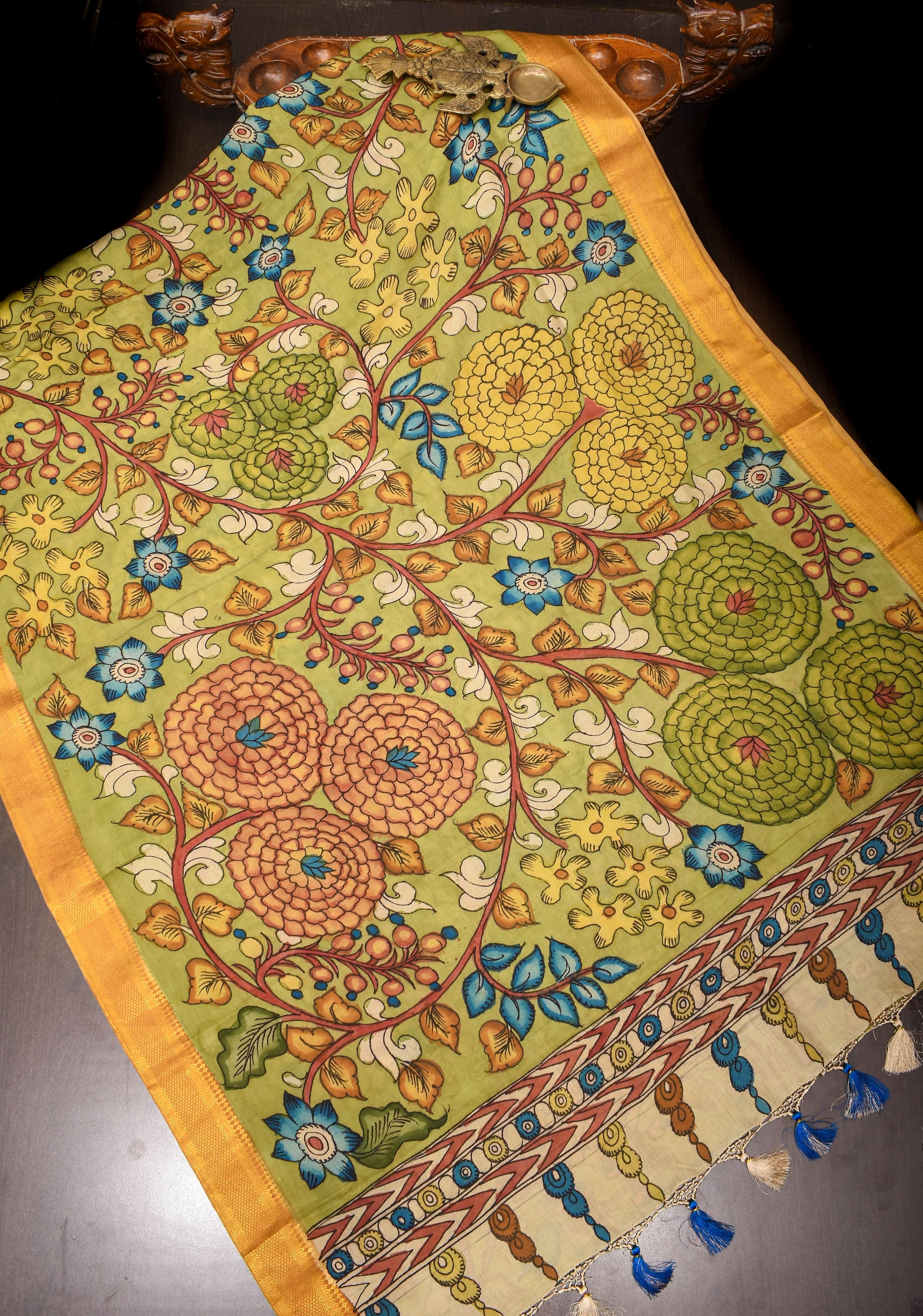 Magnificent chrysanthemums - authentic pen kalamkari on Chennuri silk with nizam border | SILK MARK CERTIFIED