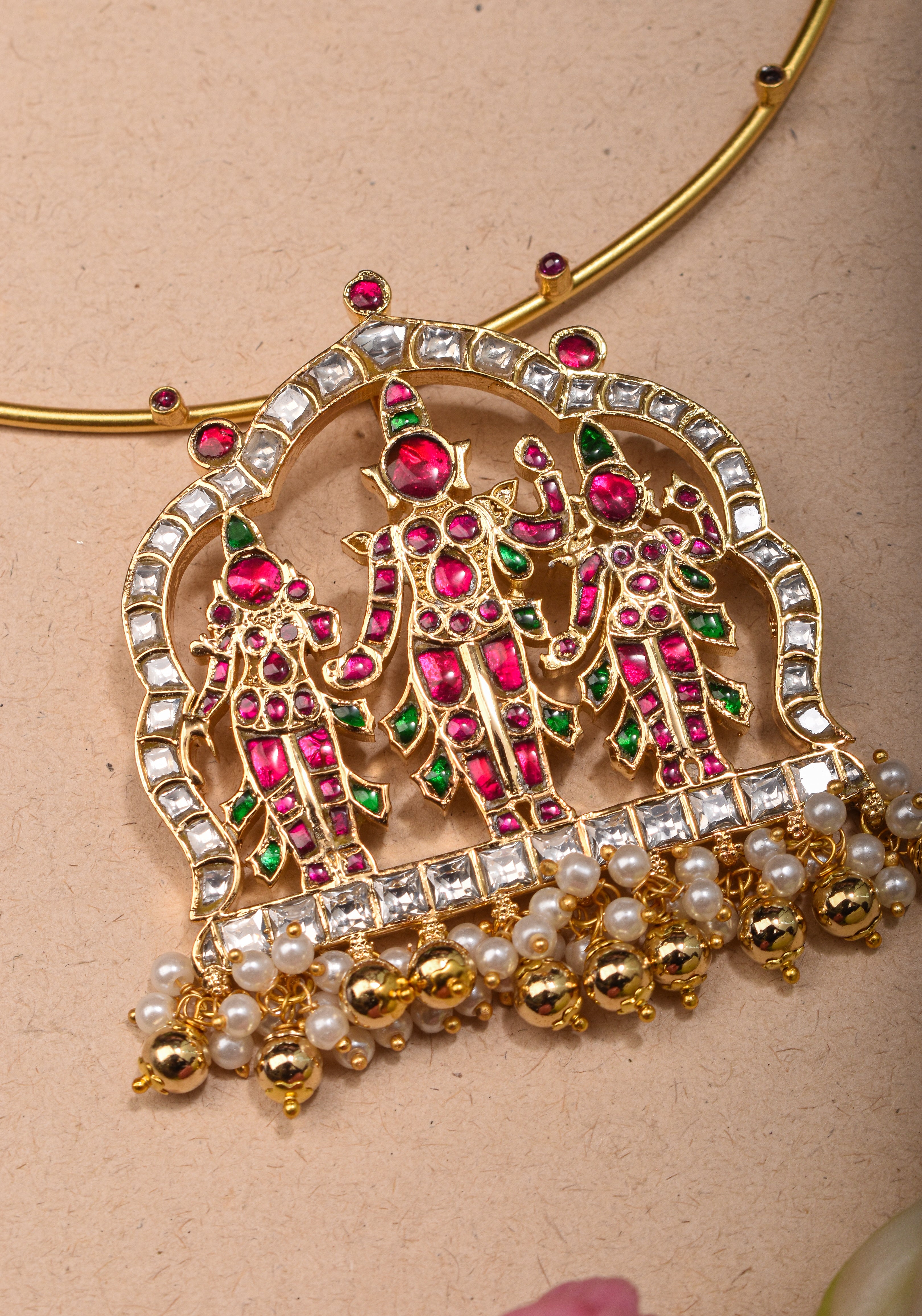 Exquisite and Prominent Ram Darbar Jadau Pendant on Wire Base | Shobitam Jewelry