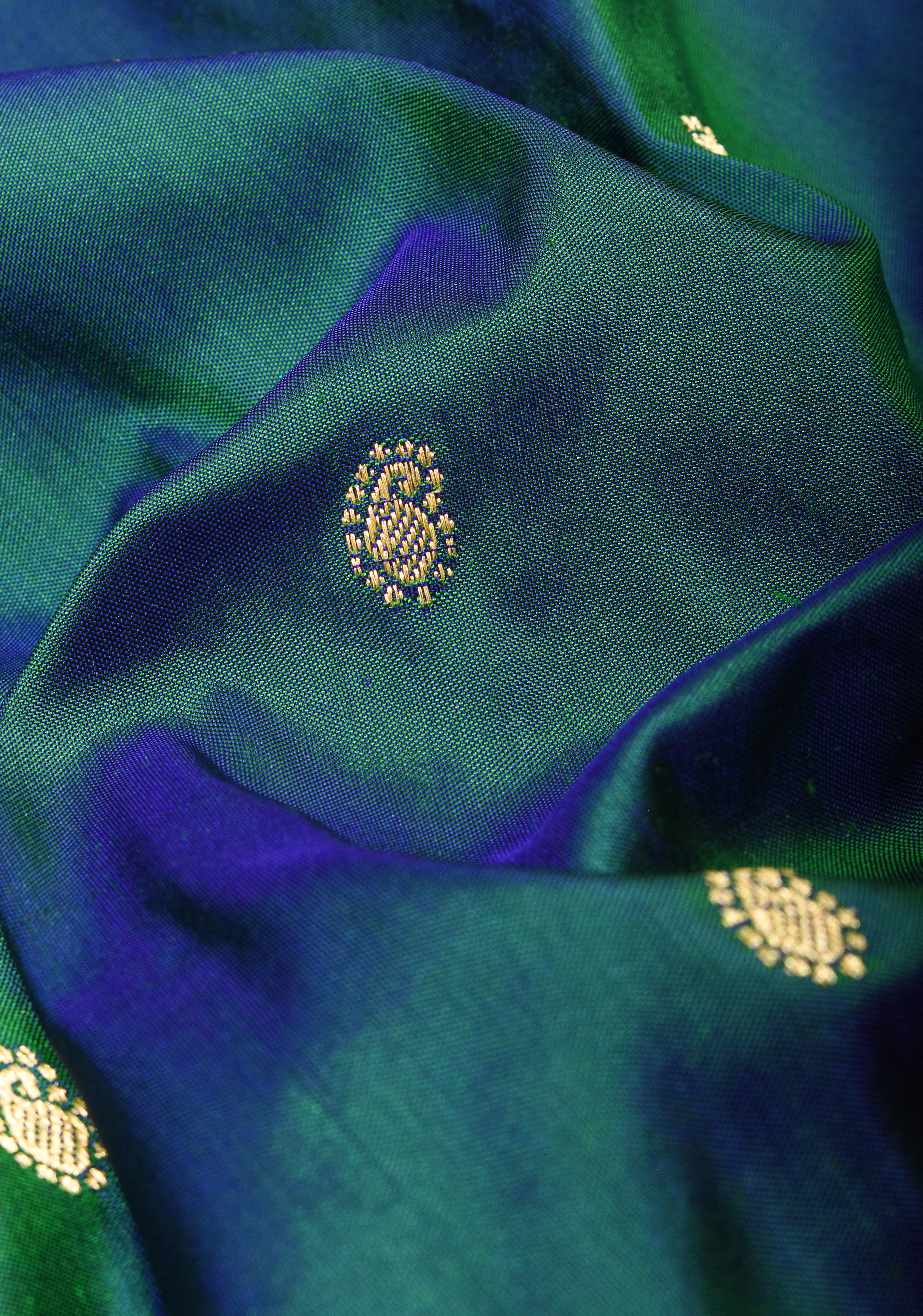 Authentic Yeola Paithani Handwoven Pure Silk Saree in peacock Blue Green with Exquisite Parrot Peacock Borders  | SILK MARK CERTIFIED