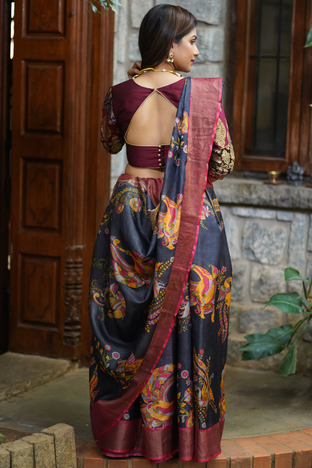 Light Weight Woven Zari Art Silk Saree in Plum Purple |SARV162118