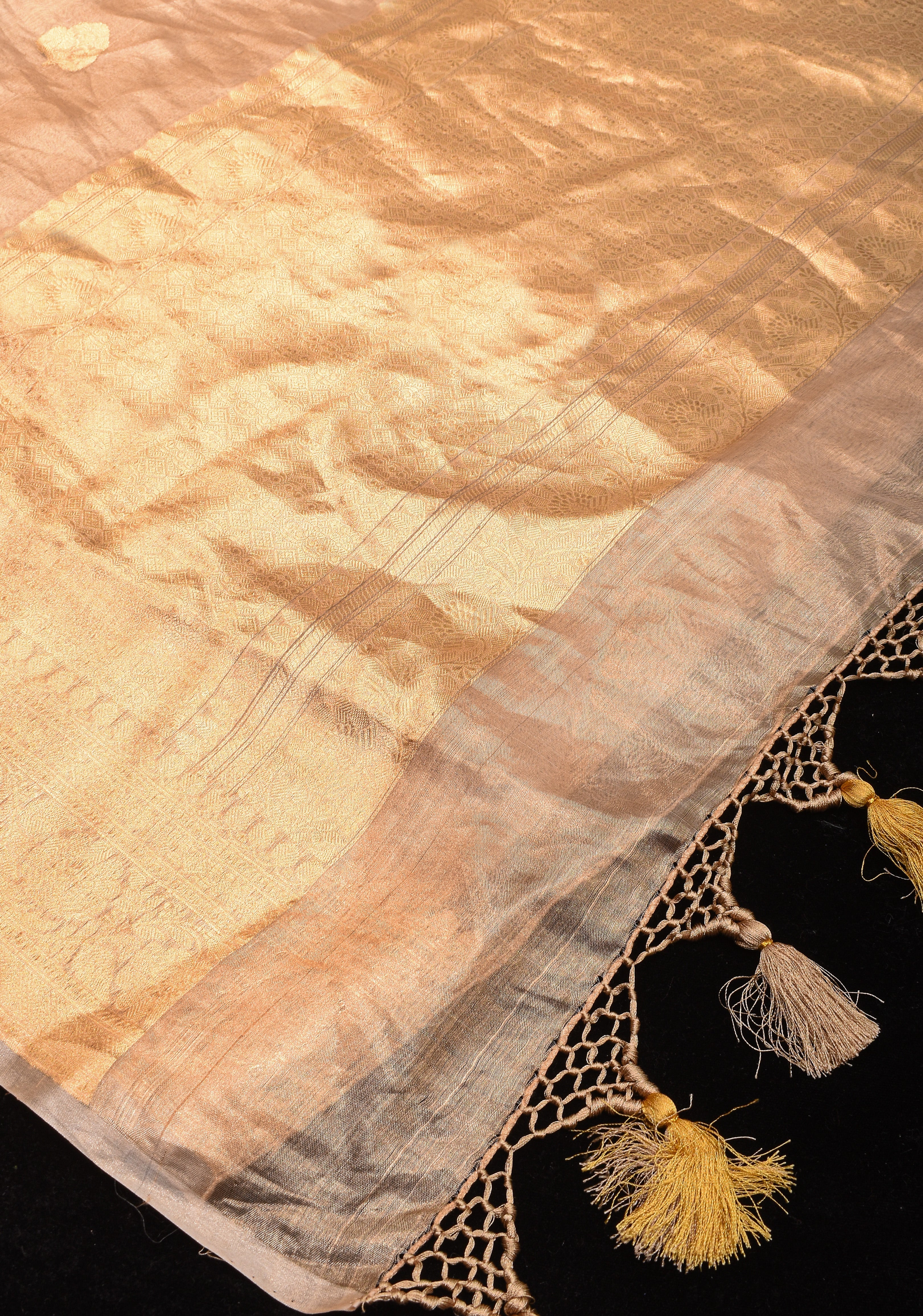 Stunning Golden Tissue Pure Silk Banarasi Saree with Sona Rupa Damask Motifs and Gold Zari Border | SILK MARK CERTIFIED