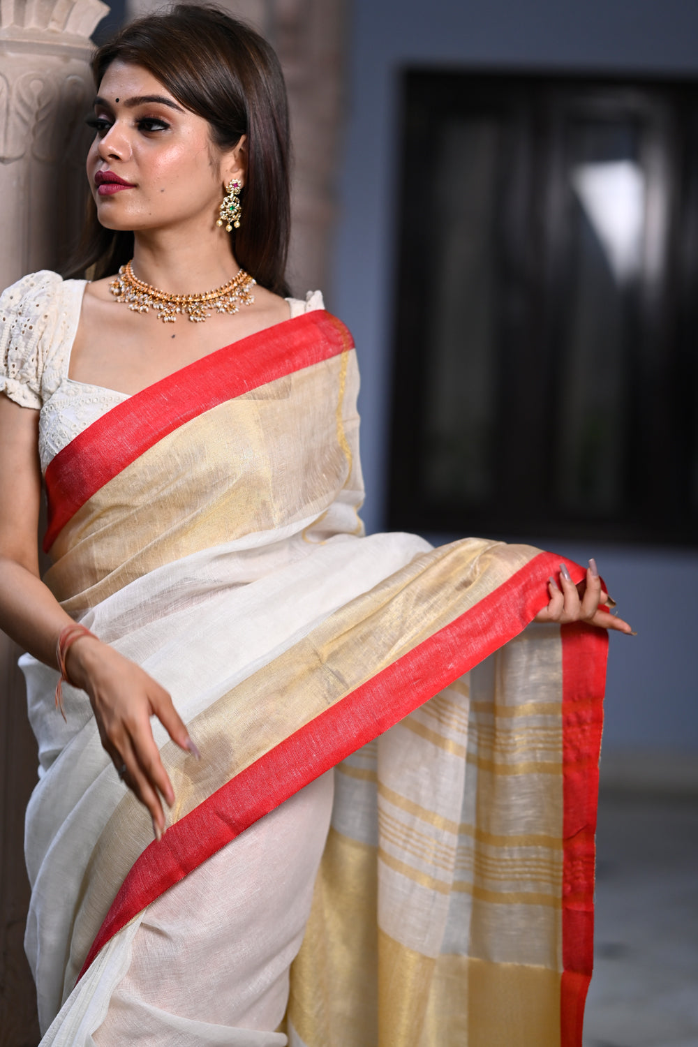 Saksham & Neharicka | Red & White Saree With Blouse | INDIASPOPUP.COM